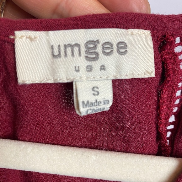 Ungee Womenʻs Maroon Spaghetti Strap Tie Back Boho Top Small - Picture 2 of 5